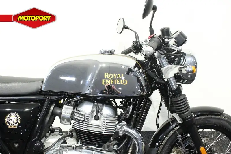 Royal Enfield Continental GT - foto 6