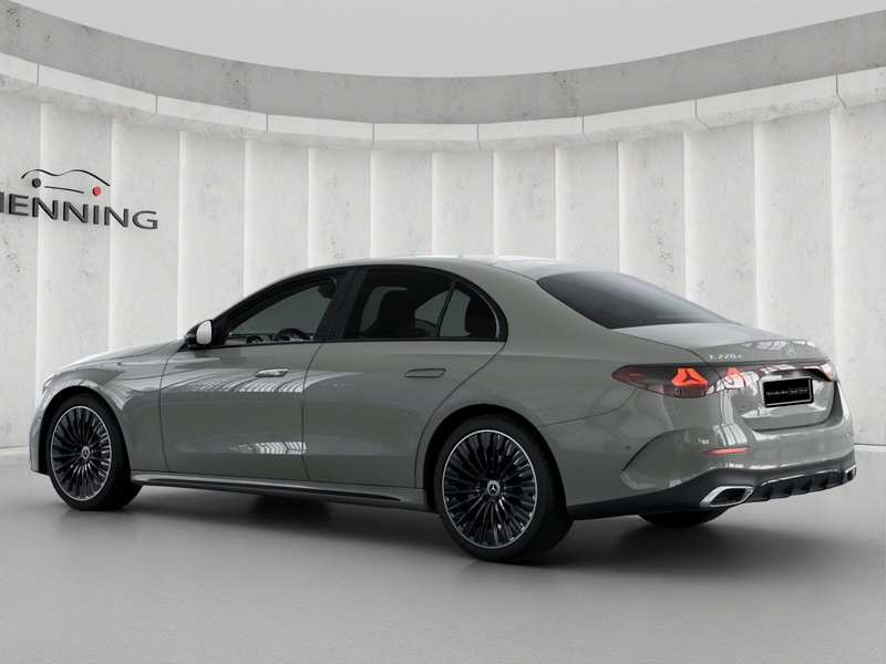 Mercedes-Benz E 220 d AMG Night Superscreen HUD Burmester 20" — photo 2