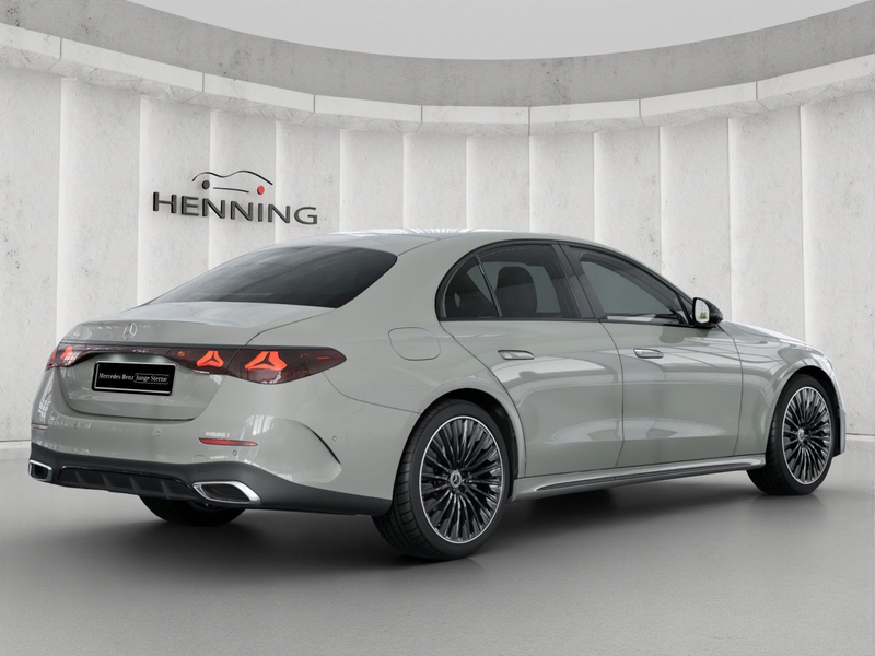 Mercedes-Benz E 220 d AMG Night Superscreen HUD Burmester 20" — photo 4