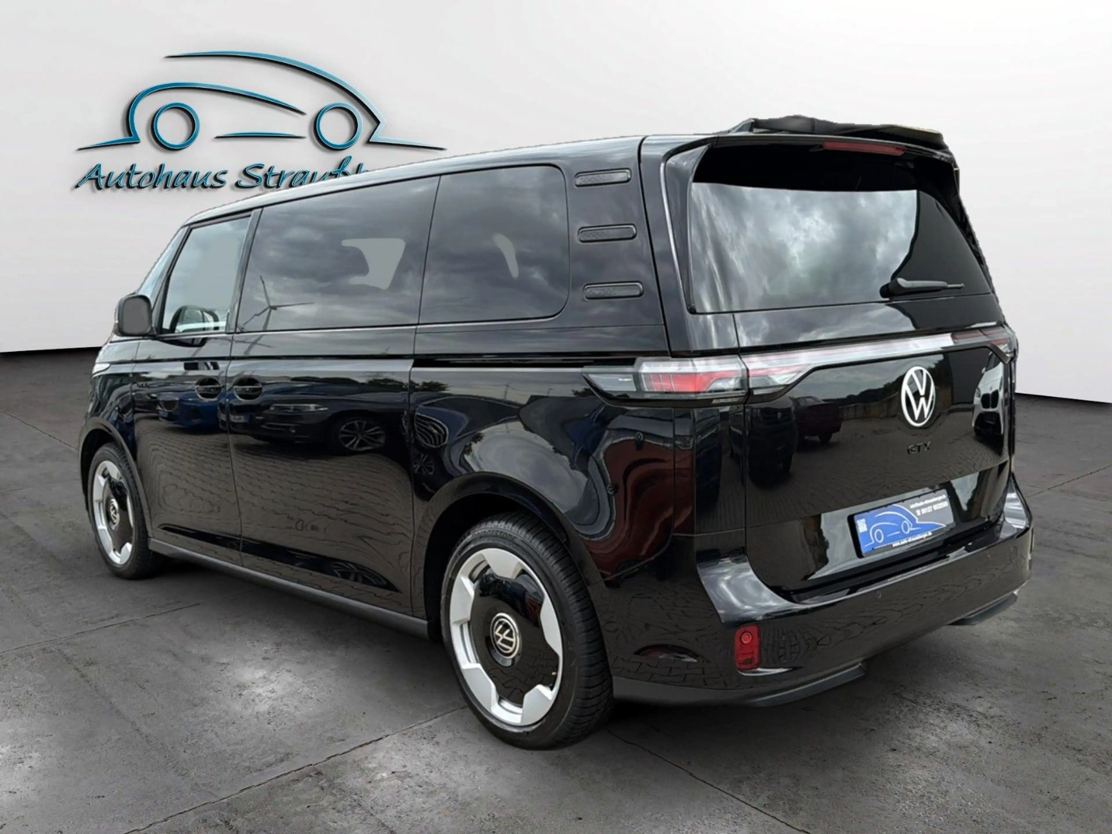 Volkswagen ID. Buzz GTX LR 4M AHK H&K SHZ HuD 3ZK WP Massage — photo 3