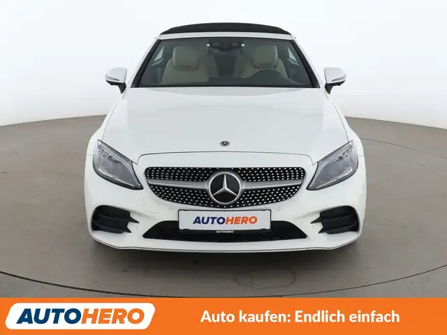 Mercedes-Benz C-Class view 9