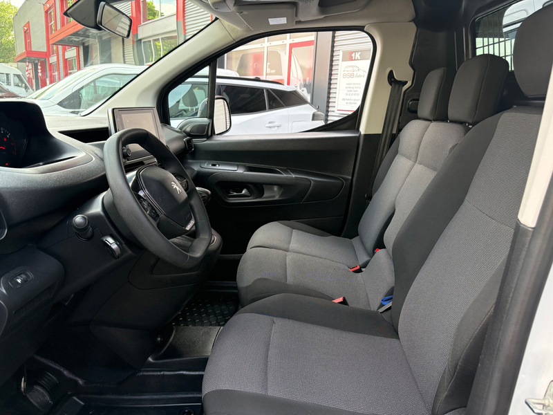 Peugeot Partner 1.2 PureTech 110 S&S L1 Airco Navi Pdc Cruise Mult — photo 15