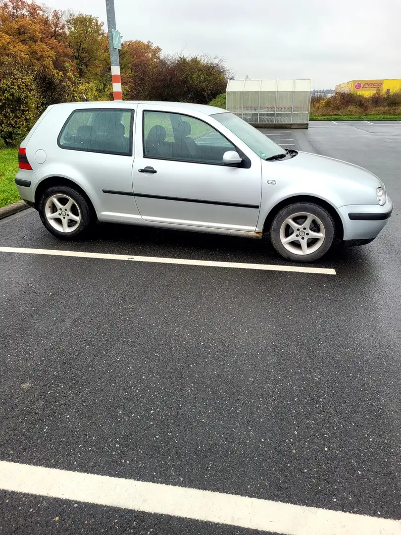 Volkswagen Golf 1.4 Edition - 2