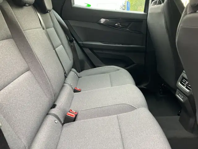 Renault Austral view 26