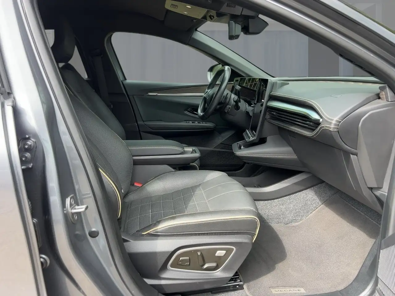 Renault Megane E-Tech EV60 220 Iconic, миниатюра 8