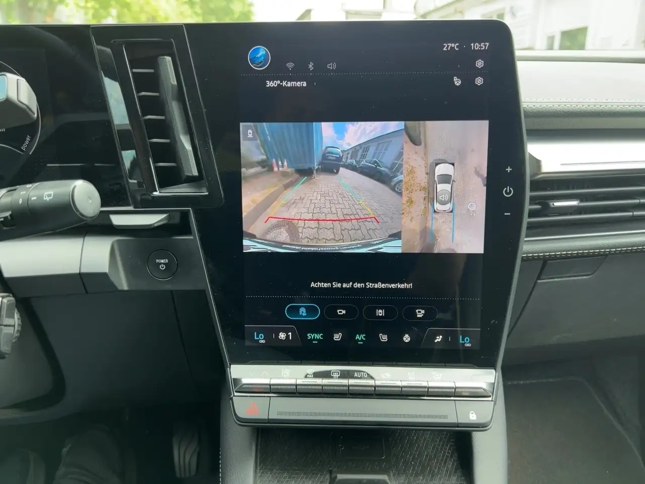 Renault Megane E-Tech EV60 220 Iconic, миниатюра 12