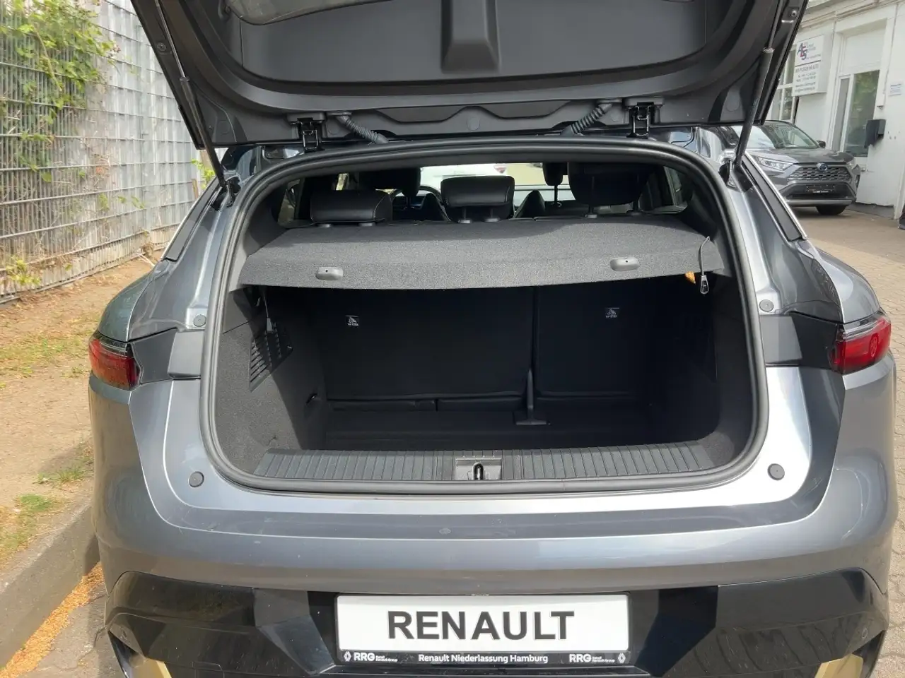 Renault Megane E-Tech EV60 220 Iconic, миниатюра 16