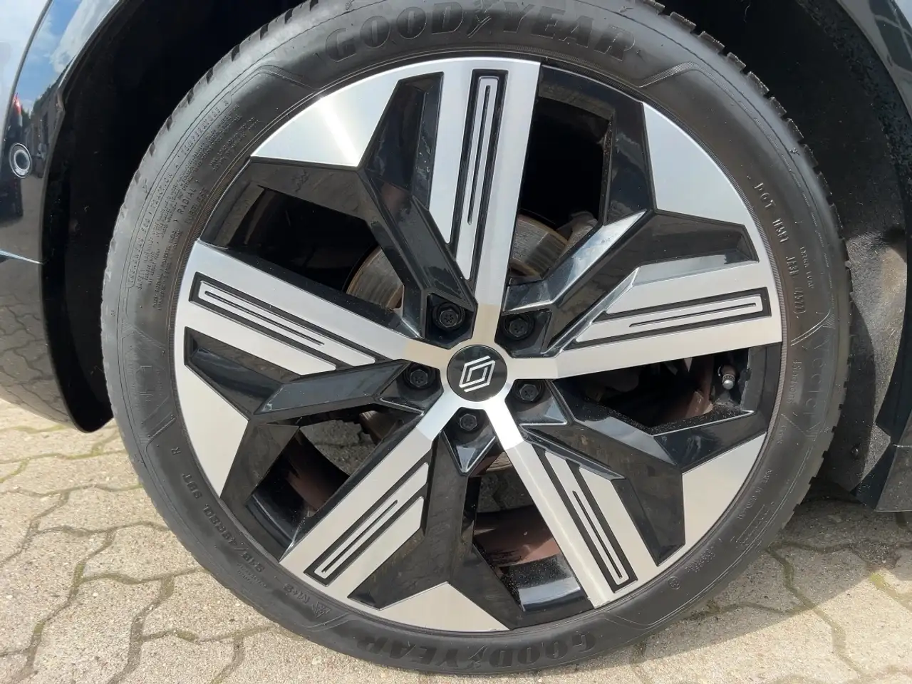 Renault Megane E-Tech EV60 220 Iconic, миниатюра 15