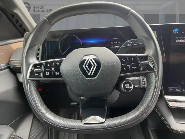 Renault Megane E-Tech view 11