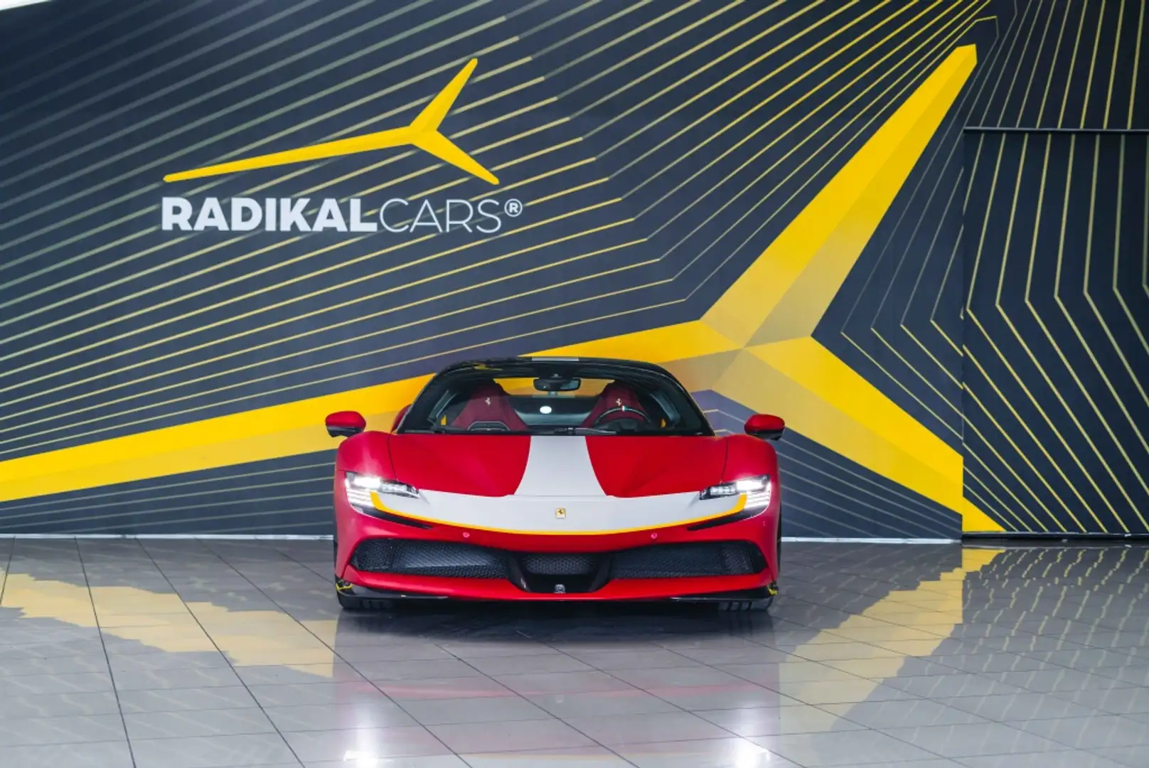 Ferrari SF90 Spider Rot - 2