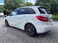 Mercedes-Benz B 180 NIGHT+SPORT-PAKET BI-XENON NAVI AHK 18"ALU Blanco - thumbnail 4