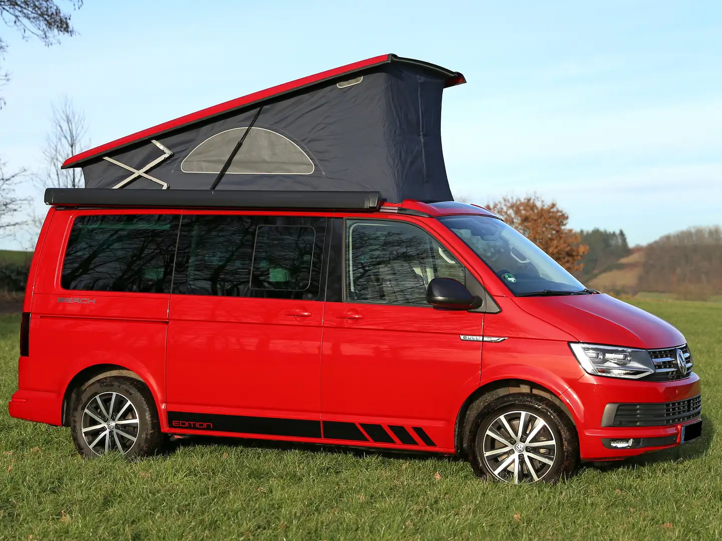 Volkswagen T6 California Beach Edition 4x4 204PS AHK DSG 7Sitze Campingaus. Roşu - 1