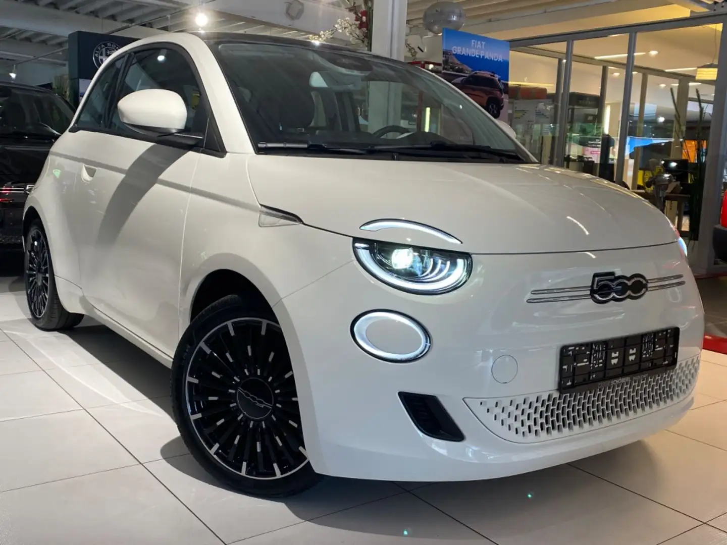 Fiat 500e Icon*42kWh*LED*17"*PDC*SitzHeiz* Blanc - 2