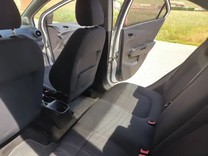 Chevrolet Aveo 2013, foto 15