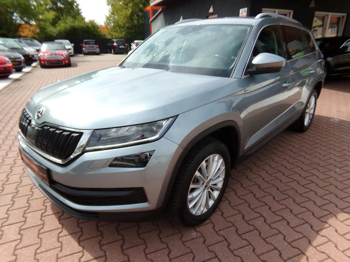 Skoda Kodiaq Style 4x4, Standheizung, AHZV, DSG Gris - 2