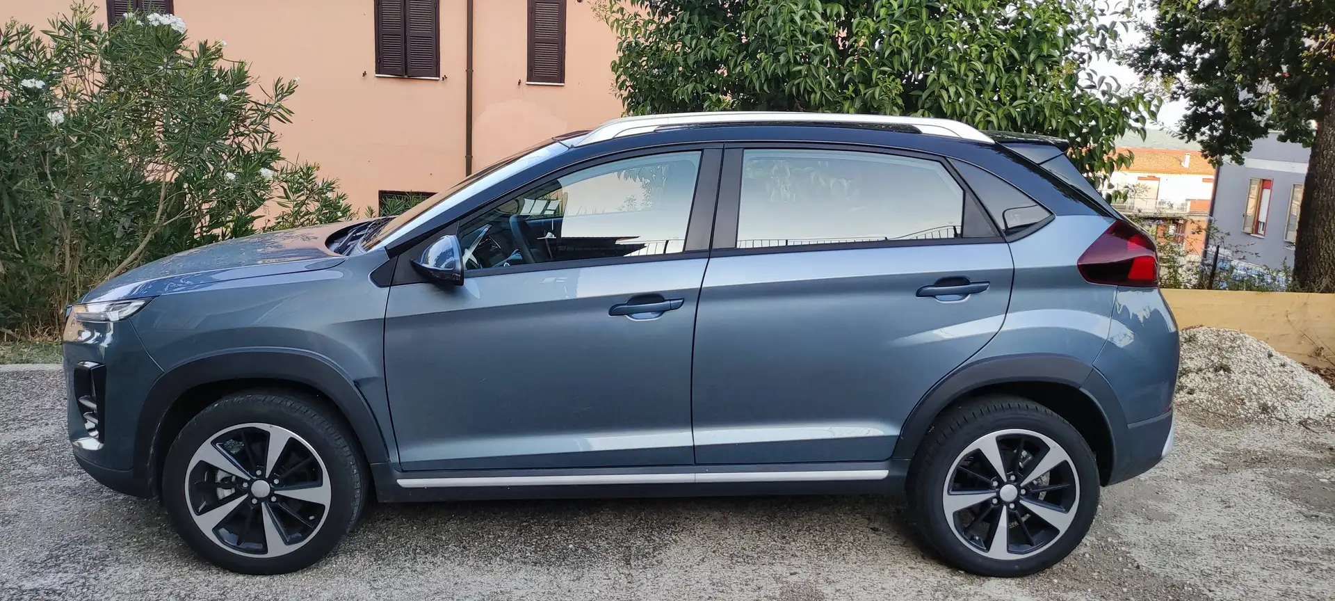 DR Automobiles DR 3.0 Grau - 1