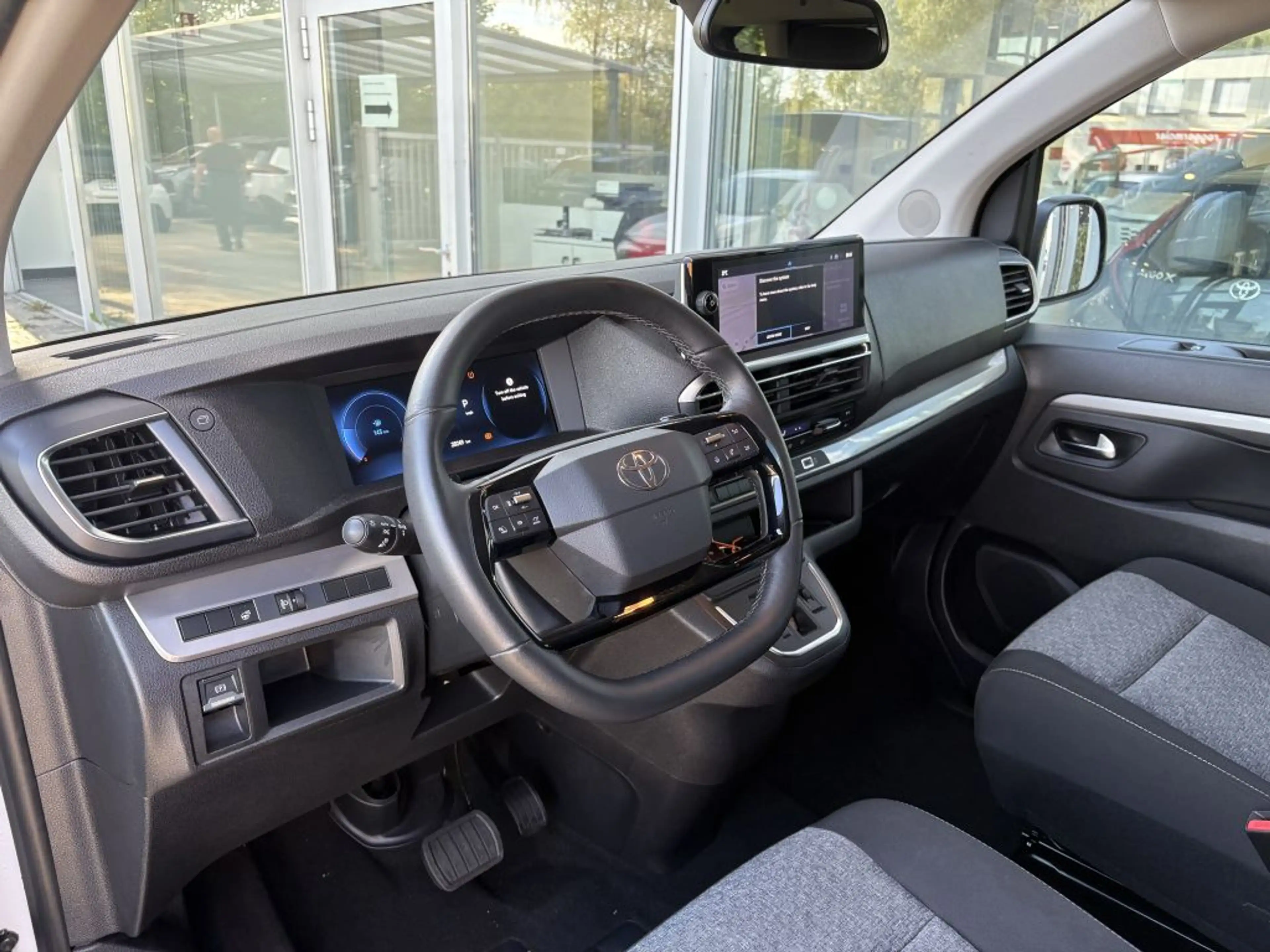 Toyota Proace 2,0 Diesel L1 (8-Si.) Automatik Verso Team D — photo 8