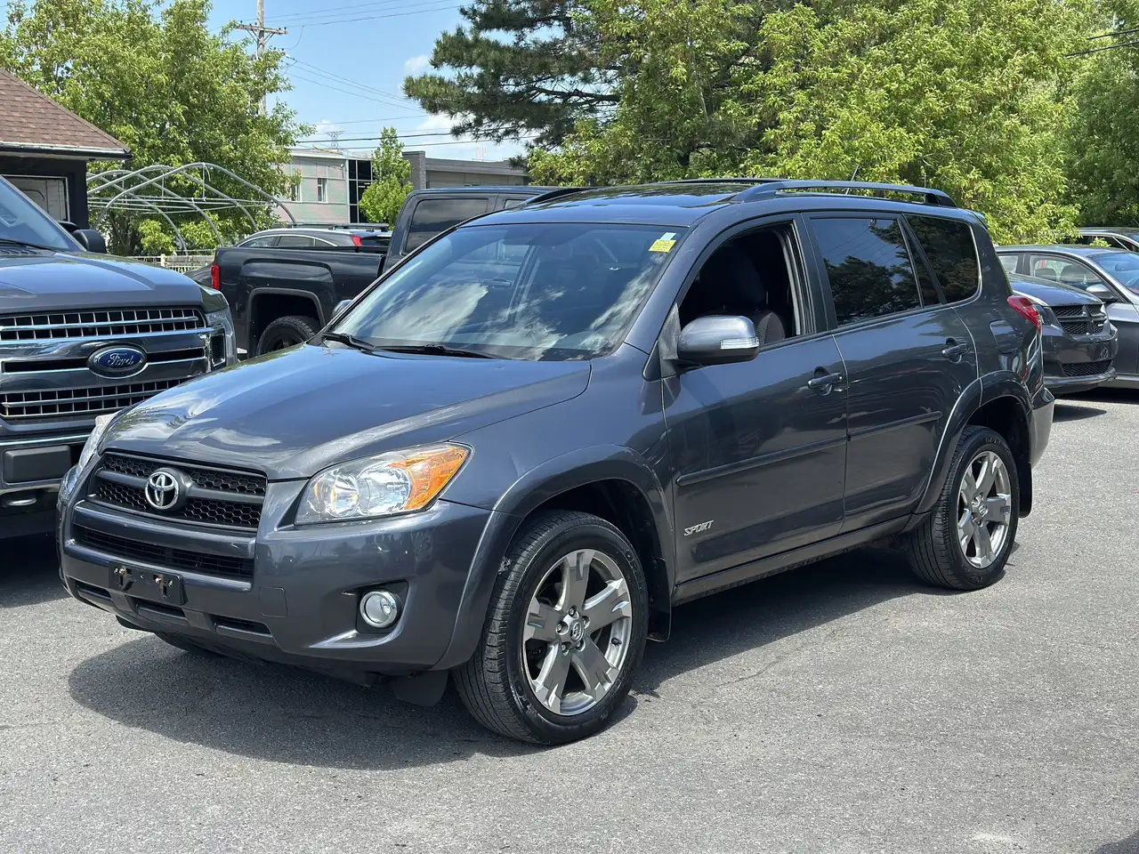 Toyota RAV 4 снимка Toyota RAV 4