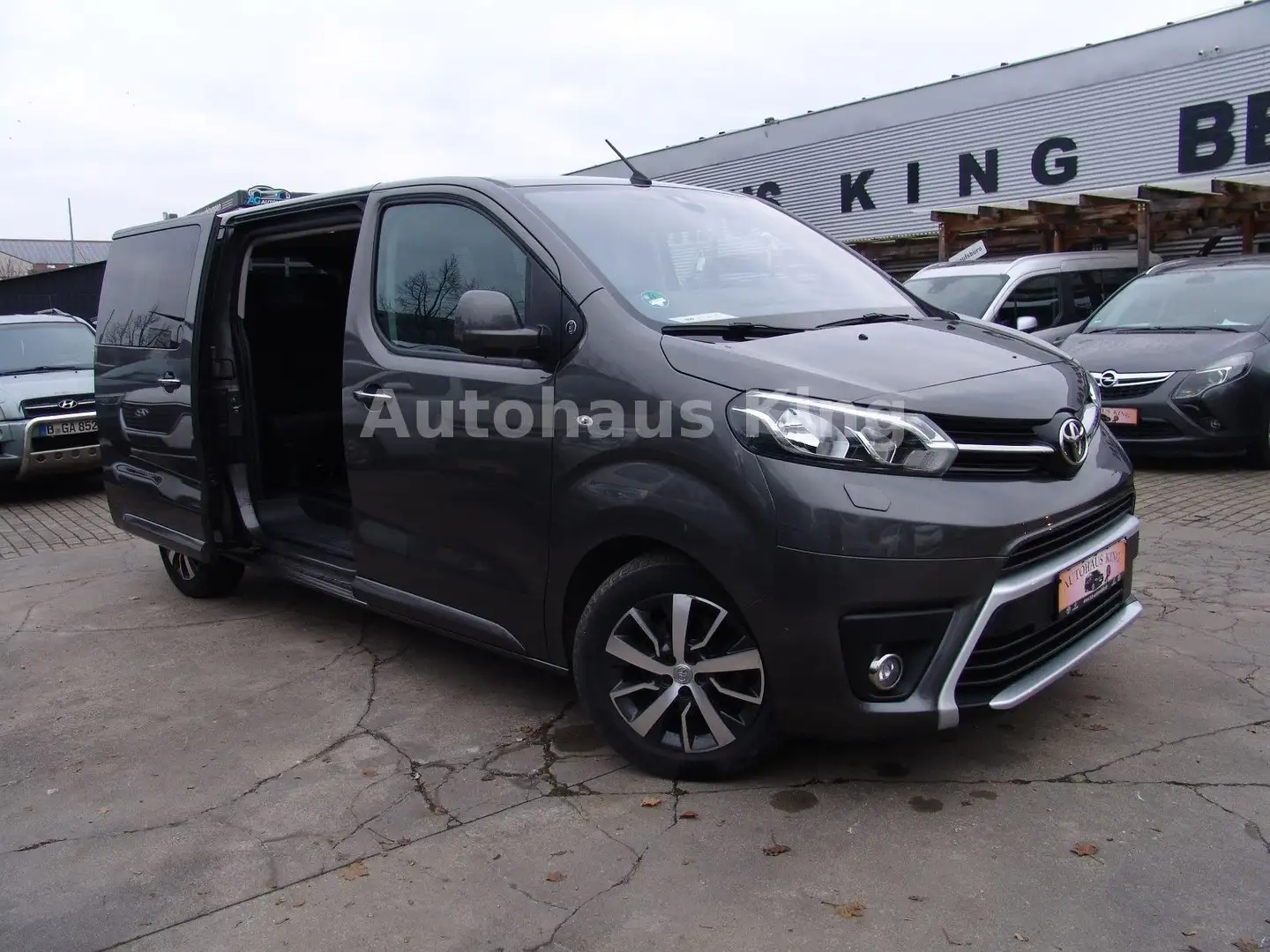 Toyota Proace Verso L1 Team Deutschland-NAVI/2S.tü/5Si Gris - 1