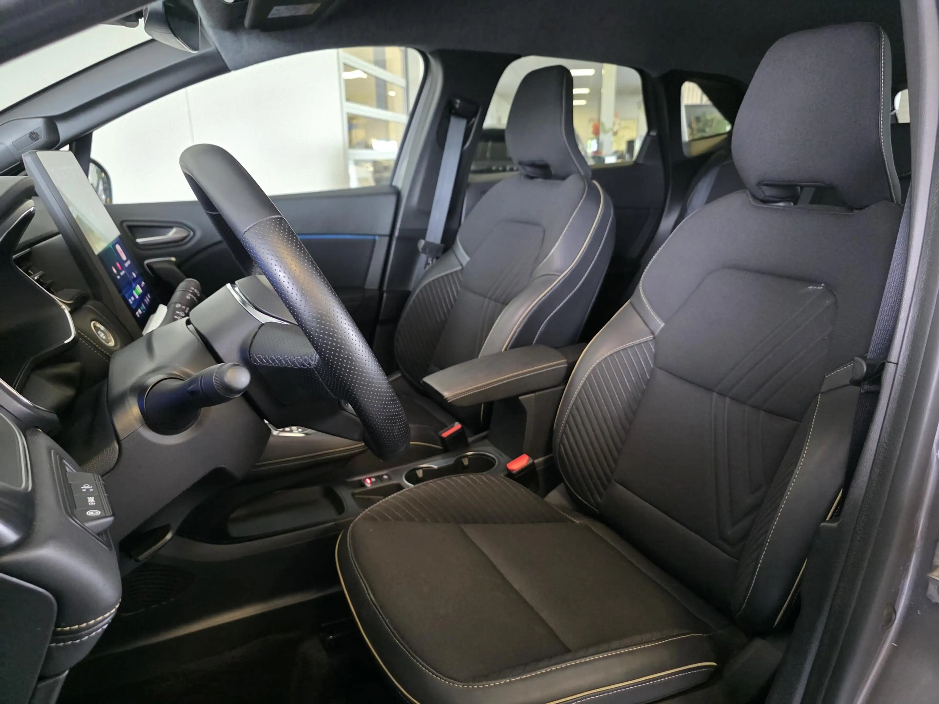 Renault Symbioz 1.6 E-Tech full hybrid 145 iconic | Stoel & Stuur — photo 10