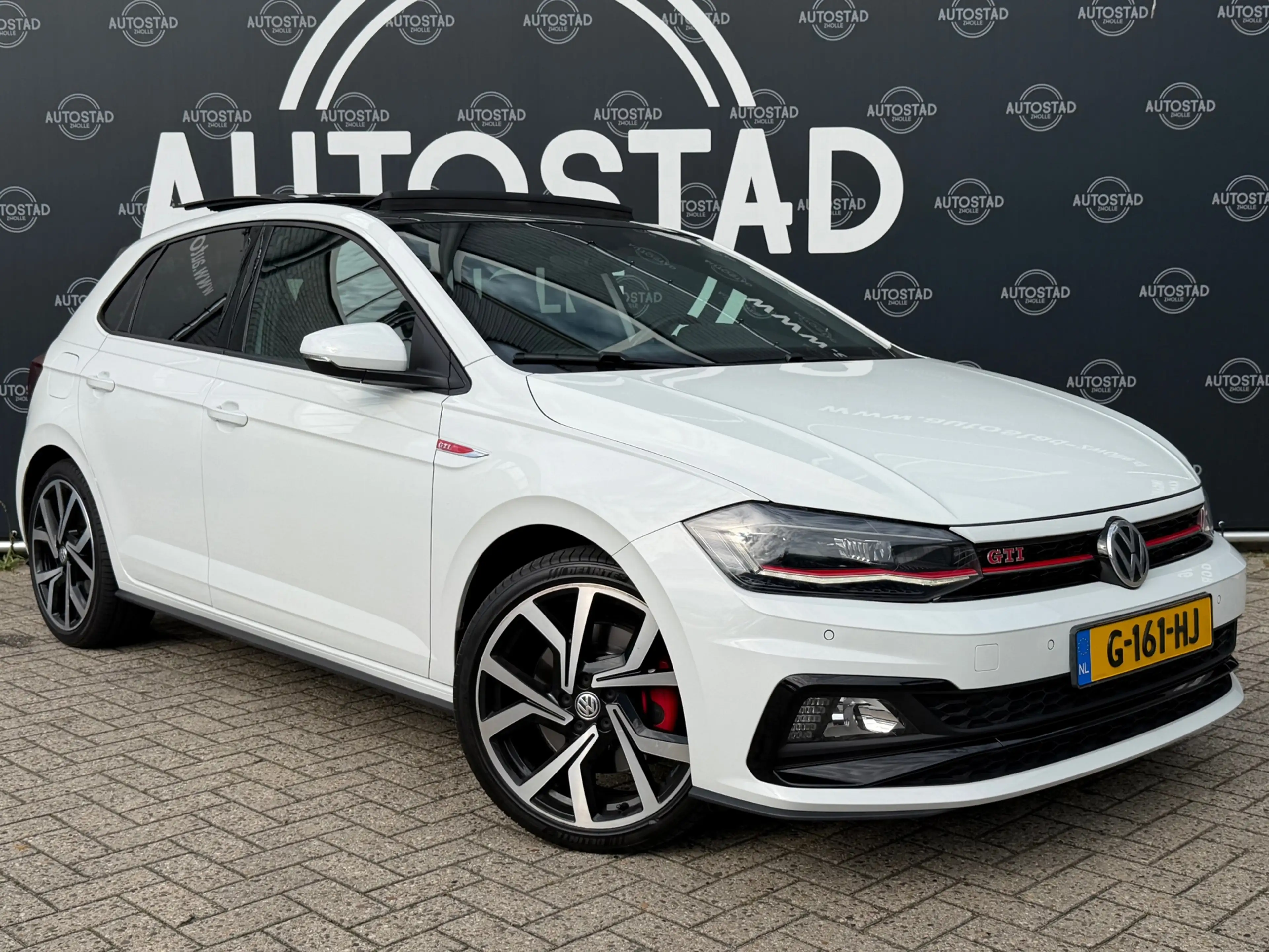 Volkswagen Polo GTI 2.0 TSI NL-Auto / Automaat / Virtual Cockpit / Pan — photo 9