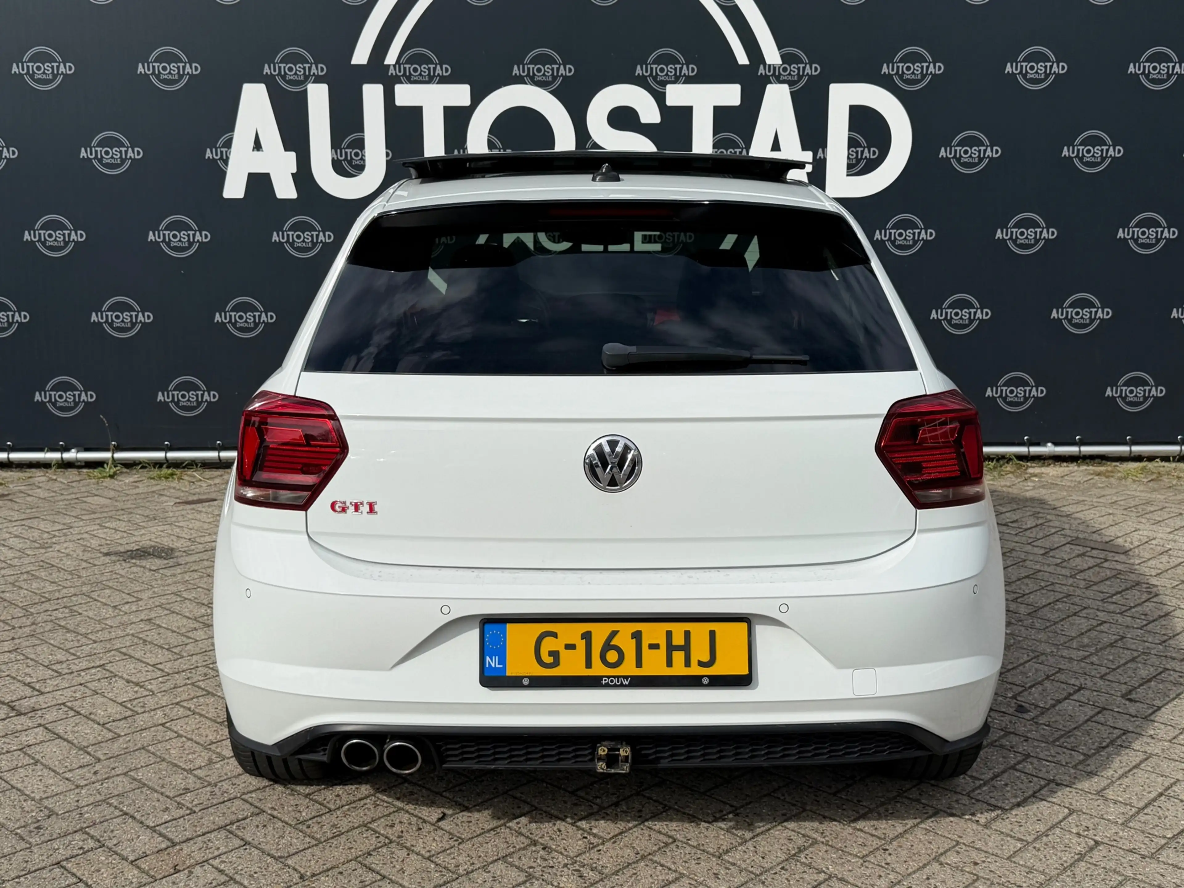 Volkswagen Polo GTI 2.0 TSI NL-Auto / Automaat / Virtual Cockpit / Pan — photo 4