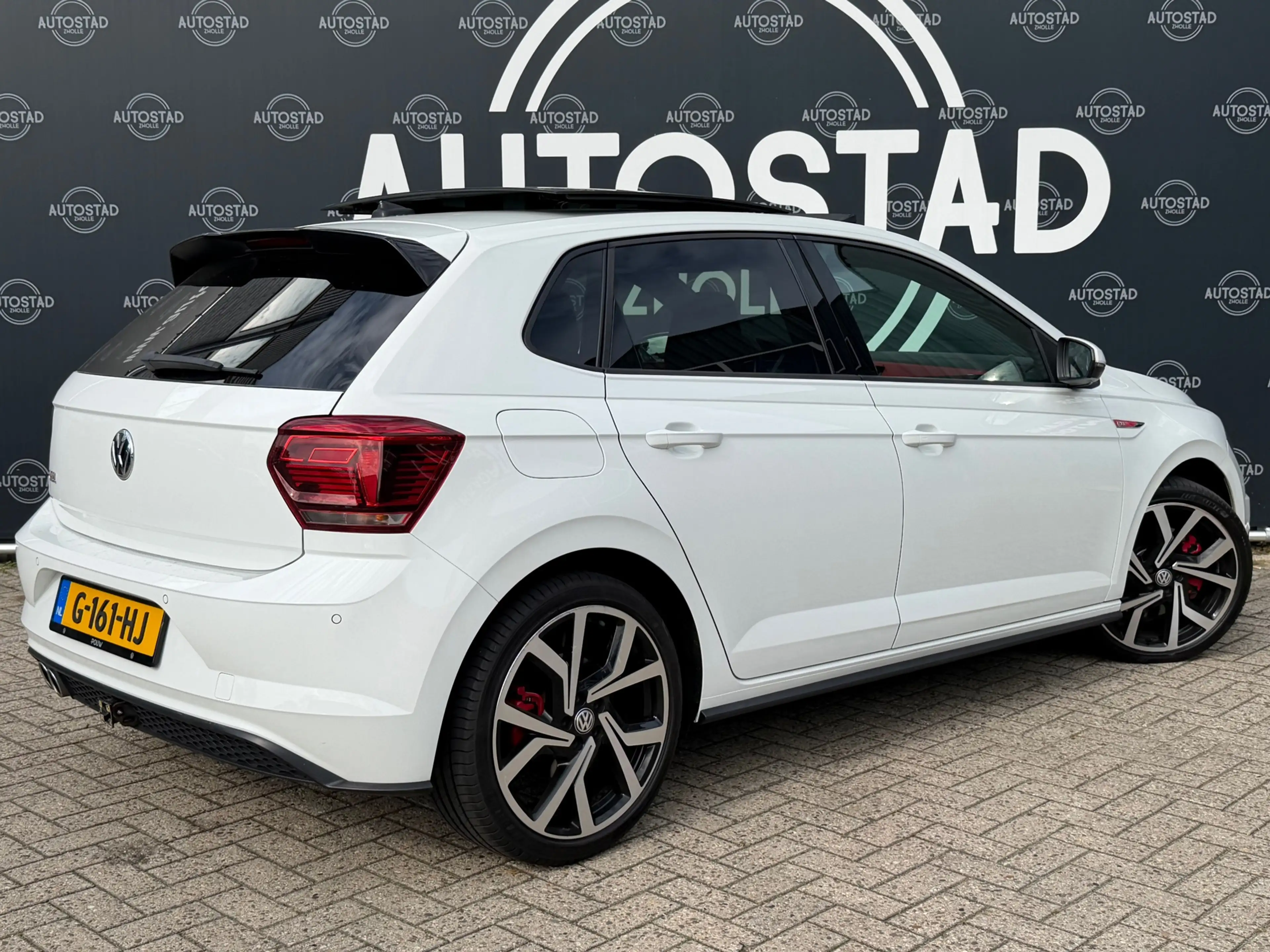 Volkswagen Polo GTI 2.0 TSI NL-Auto / Automaat / Virtual Cockpit / Pan — photo 7