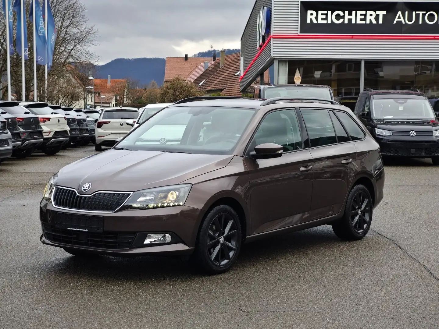 Skoda Fabia Combi Style 1,2 TSI 90PS Marrone - 1