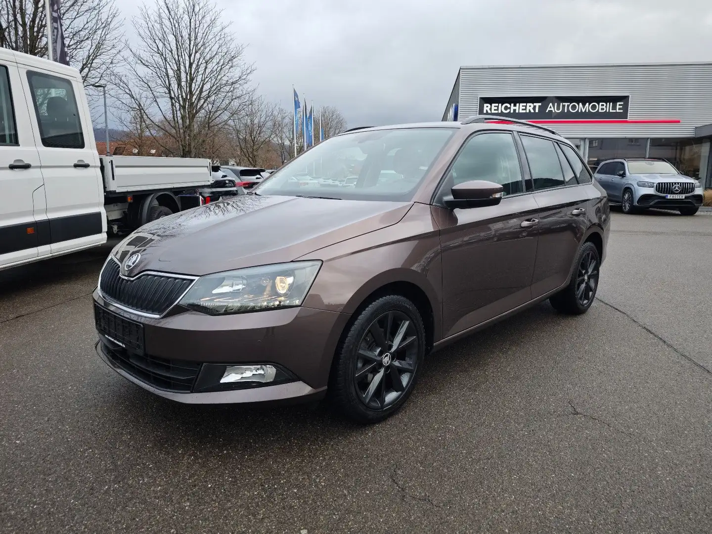 Skoda Fabia Combi Style 1,2 TSI 90PS Marrone - 2