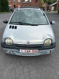1.2i Initiale