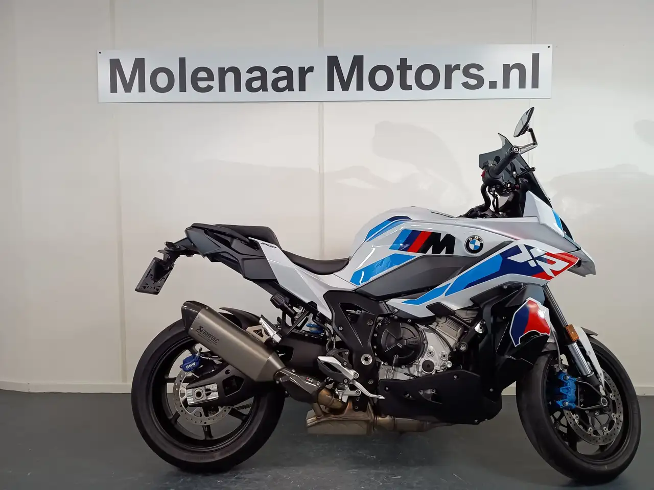 BMW M 1000 XR