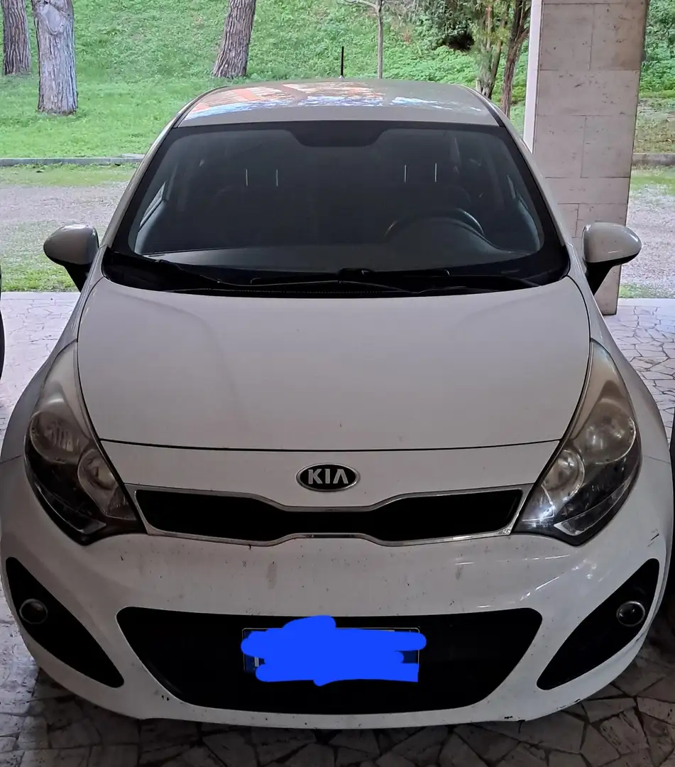 Kia Rio 5p 1.2 LX - 1
