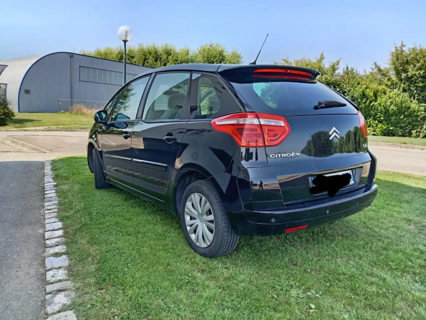 Citroen C4 Picasso C4 Picasso HDi 110 FAP Airdream Pack Dynamique Noir - 2