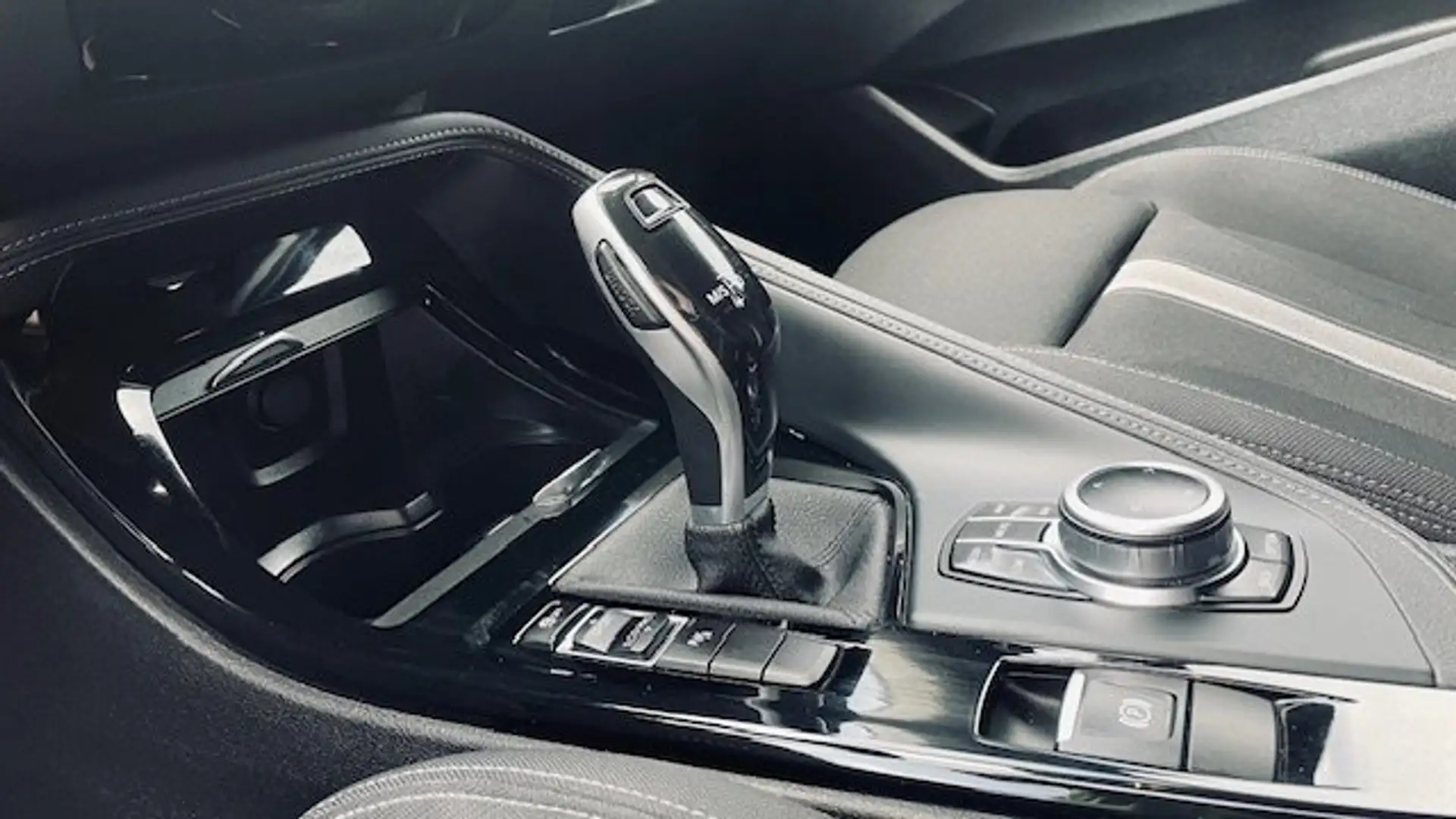 BMW X2 X2 1.5iA sDrive18 OPF - 2