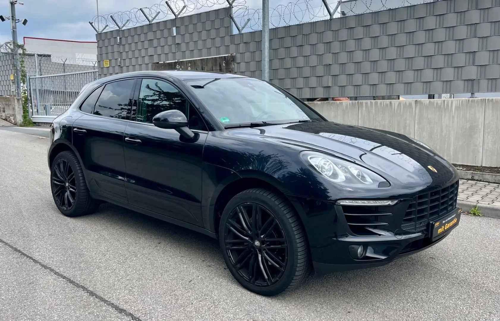 Porsche Macan S Noir - 1