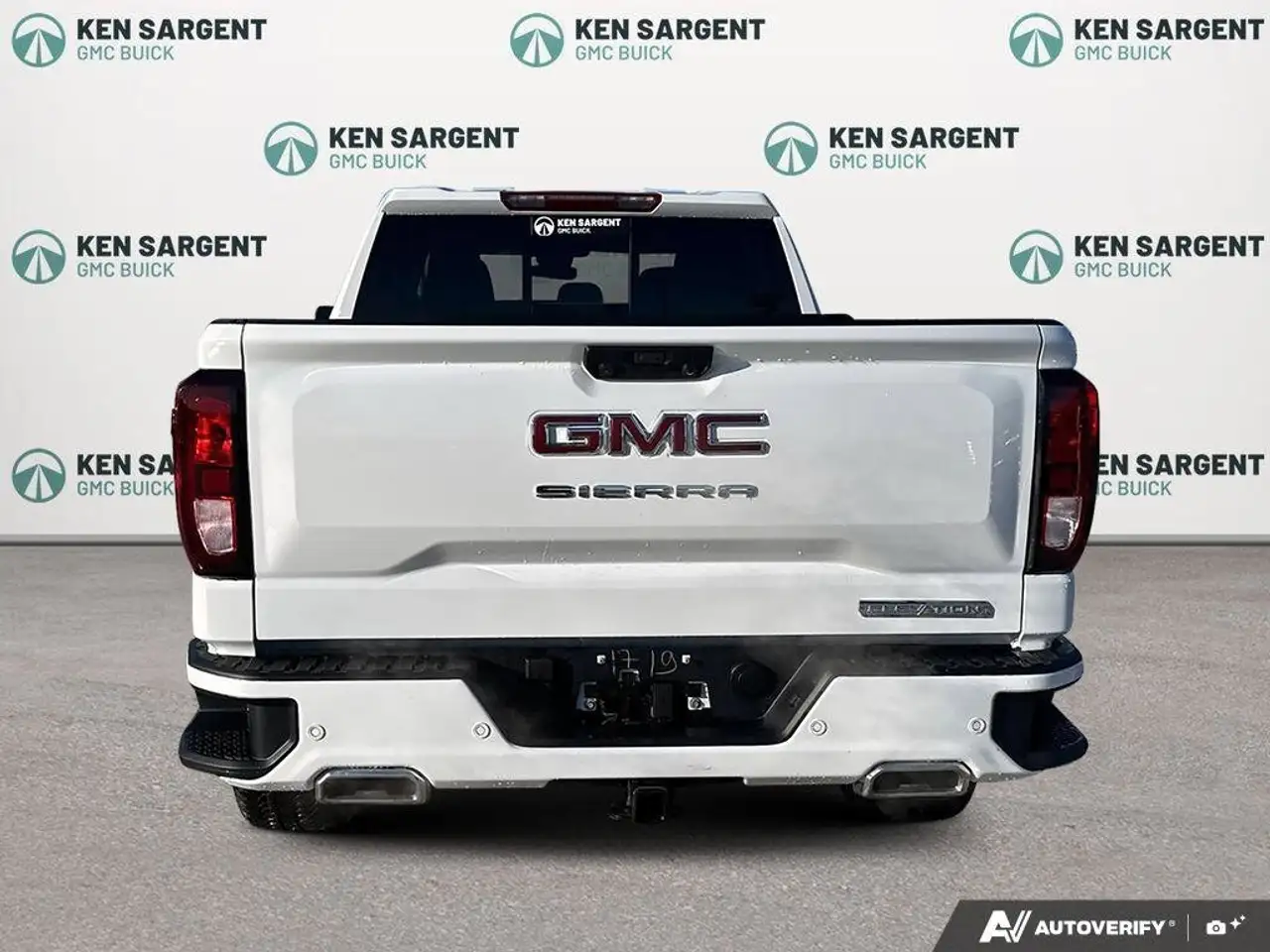 GMC Sierra 1500 снимка GMC Sierra 1500