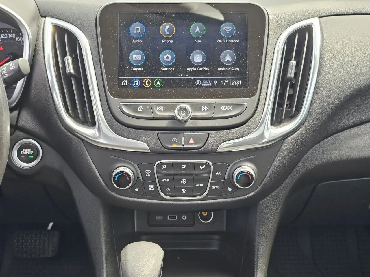 Chevrolet Equinox снимка Chevrolet Equinox