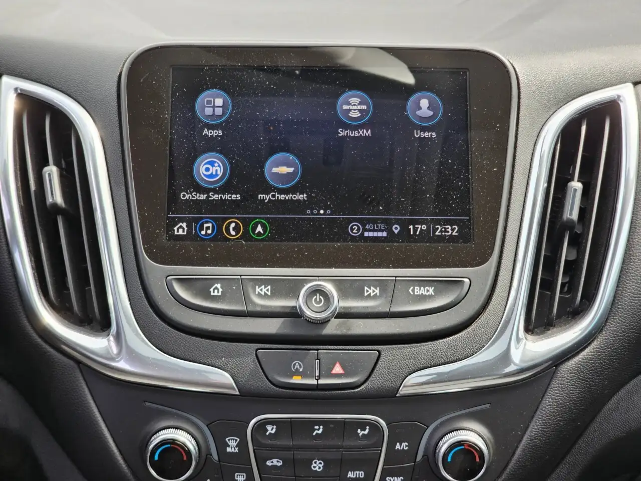 Chevrolet Equinox снимка Chevrolet Equinox