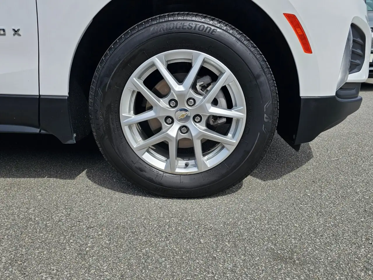 Chevrolet Equinox снимка Chevrolet Equinox