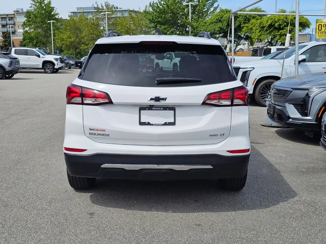 Chevrolet Equinox снимка Chevrolet Equinox