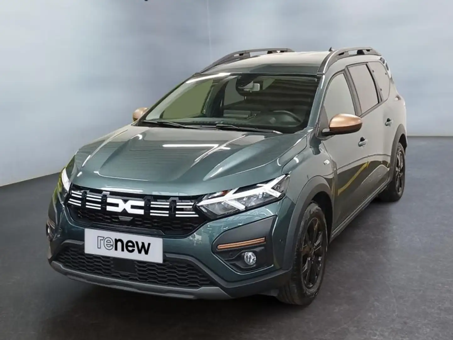 Dacia Duster 1.0 TCe Extreme 7pl. 110 Hp Groen - 1