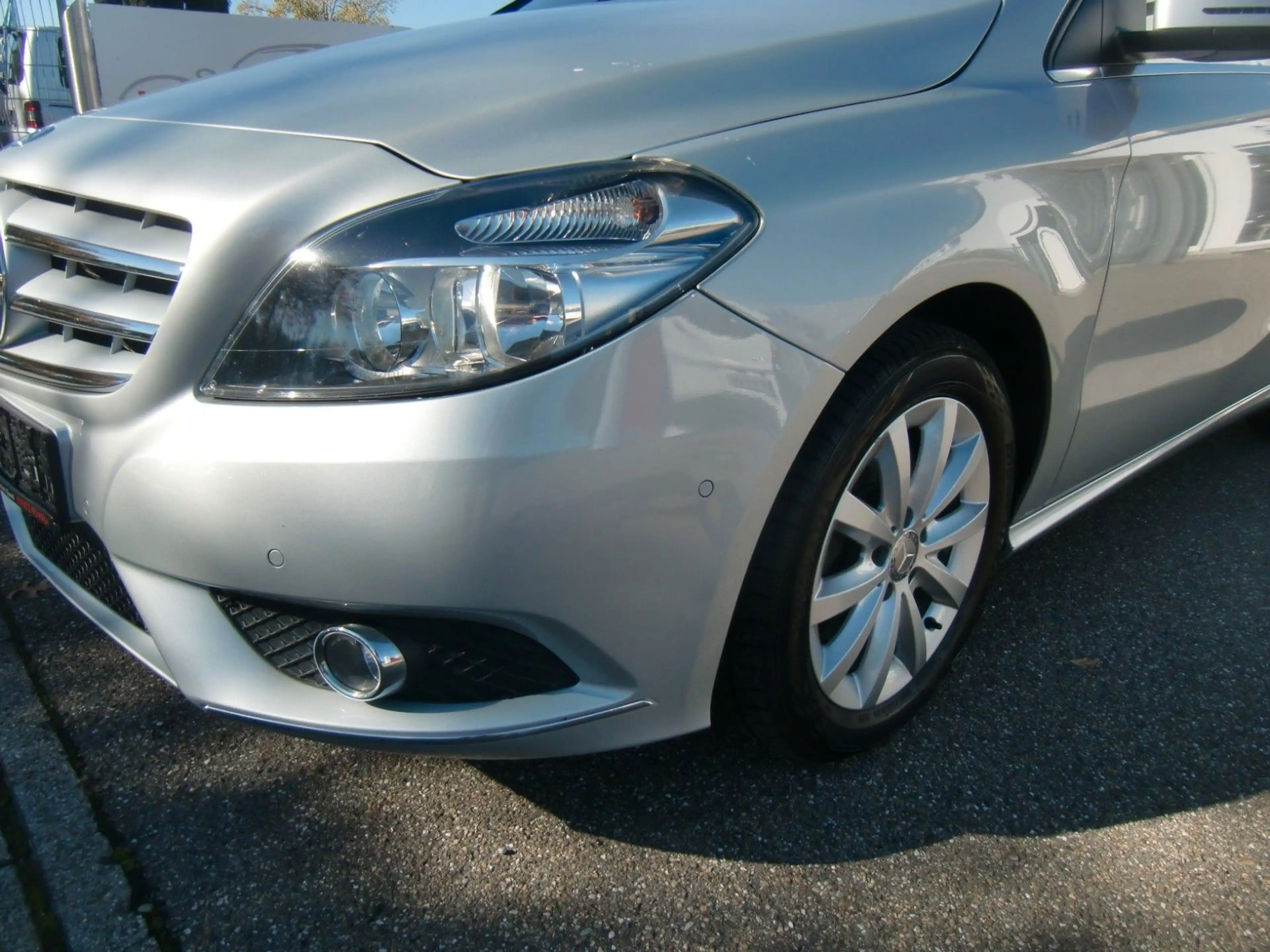 Mercedes-Benz B 200 /Mod. 2014/Automatik/Navi/Sitzh/PDC/Tempom. — photo 11