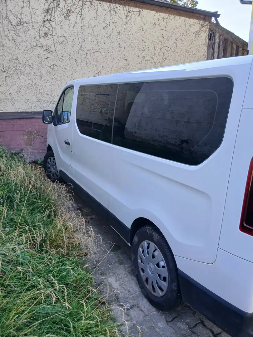 Renault Trafic Trafic Passenger Expression dCi 120 Expression Weiß - 1