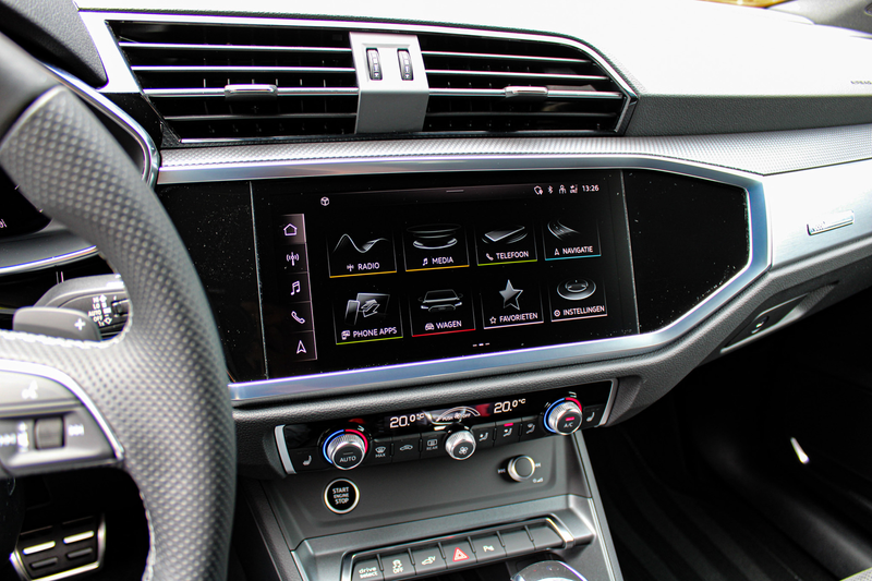 Audi Q3 Sportback 45 TFSI e S Edition | Bang & Olufsen | M — photo 17