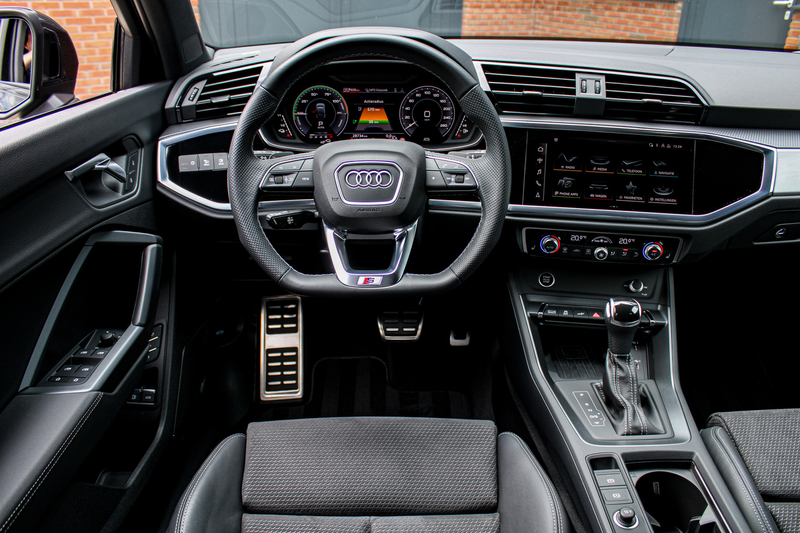 Audi Q3 Sportback 45 TFSI e S Edition | Bang & Olufsen | M — photo 34