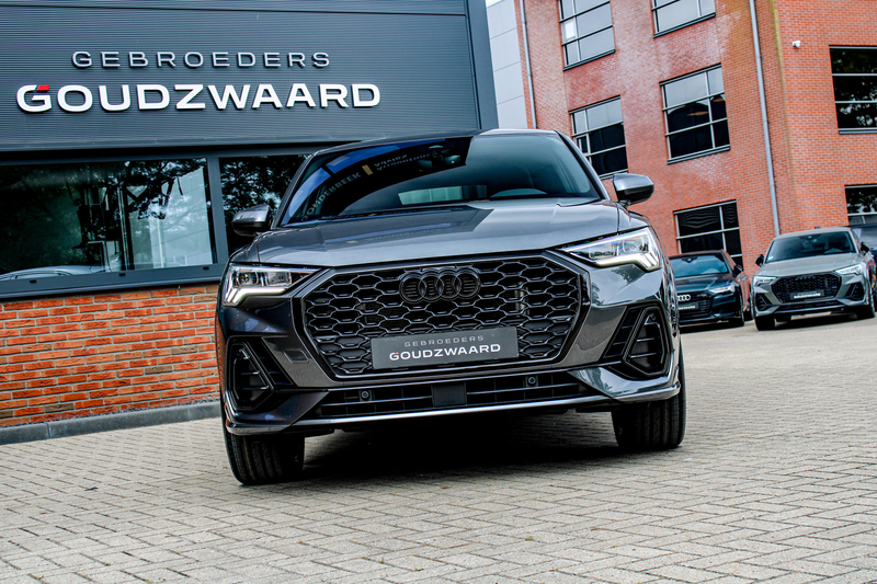 Audi Q3 Sportback 45 TFSI e S Edition | Bang & Olufsen | M — photo 12