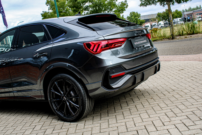 Audi Q3 Sportback 45 TFSI e S Edition | Bang & Olufsen | M — photo 21