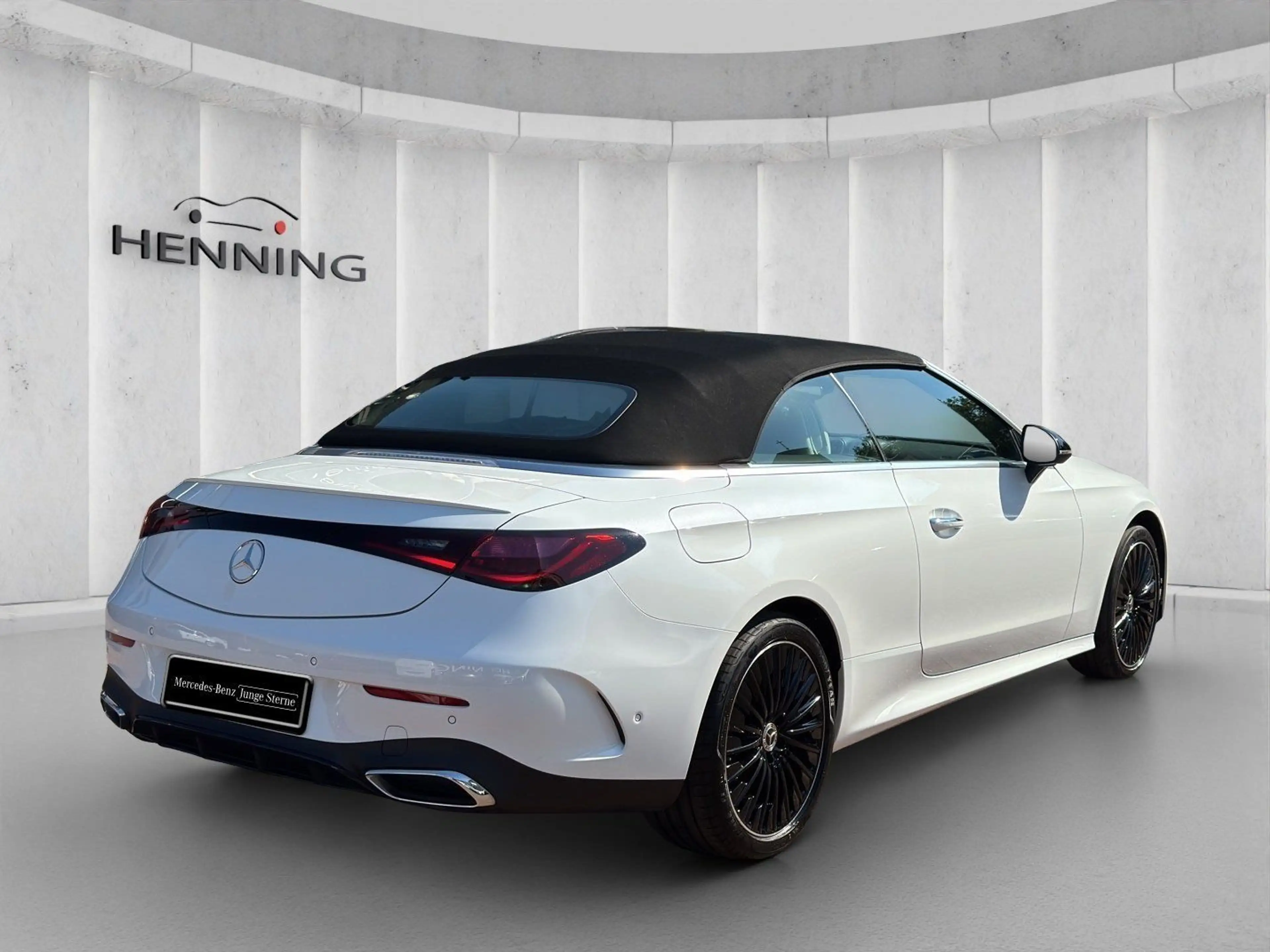 Mercedes-Benz CLE 220 d Cabrio AMG Night Burm LED Totw. Memory — photo 5