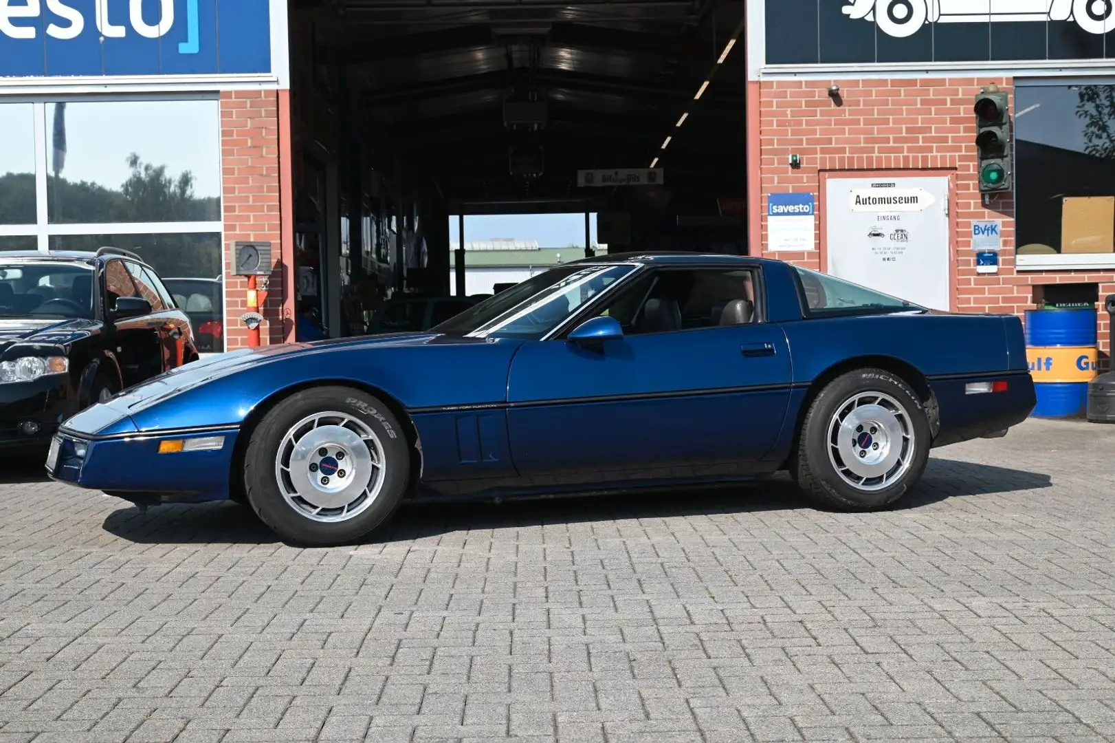 Corvette C4 5,7 V8 Targa *KLIMA*OLDTIMER*GARANTIE* Blau - 2