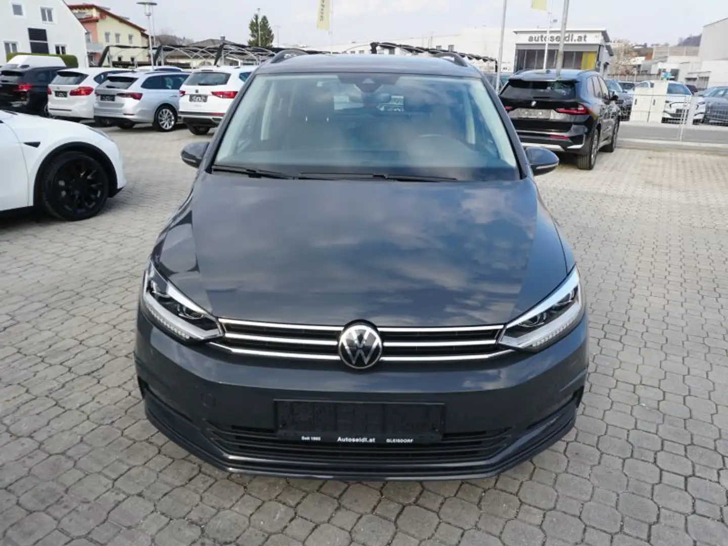 Volkswagen Touran Comfortline 2,0 TDI *TOPAUSSTATTUNG* Grau - 2